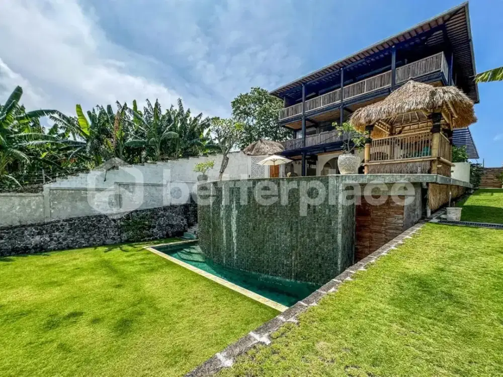 Grand Seven-Bedroom Villa Sanctuary Between Umalas and Canggu Offering Exceptional Space and Investment Value