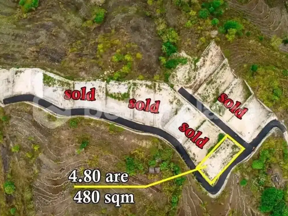 Beautiful Terrace-Contour Land with Ocean Vistas and Premium Access Road in One of Nusa Penida’s Most Promising Locations