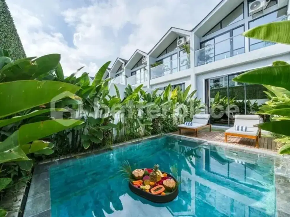 Coastal Sophistication Redefined: Turnkey Living Steps from Ungasan's Celebrated Coastline