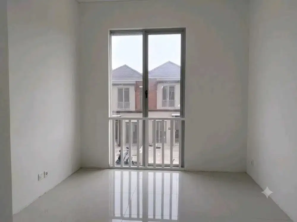 REV.A1139 Rumah 2 Lantai Greenland Residance Lokasi Nyaman, Siap Huni