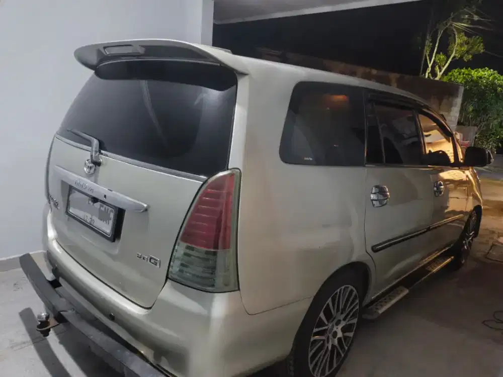 Kijang innova 2007 AT 2.0 G