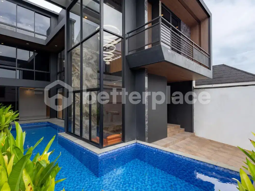 Modern 4BR Villa Near the Berawa Beach Strategic – Leasehold Villa in Berawa’s Most Sought-After Area