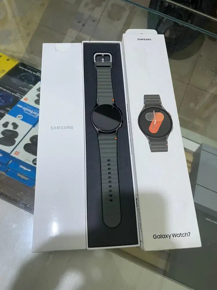 Samsung Galaxy Watch 7 40mm fullset ori