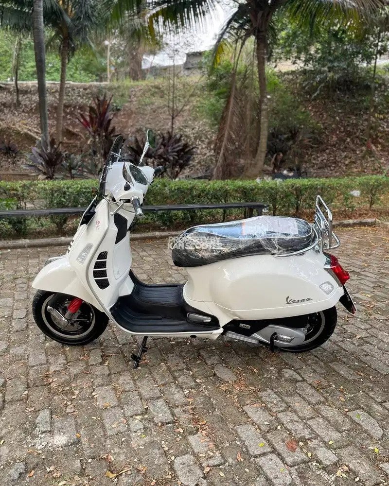 VESPA GTS 150 iGET ABS FACELIFT 2019 TERMURAH