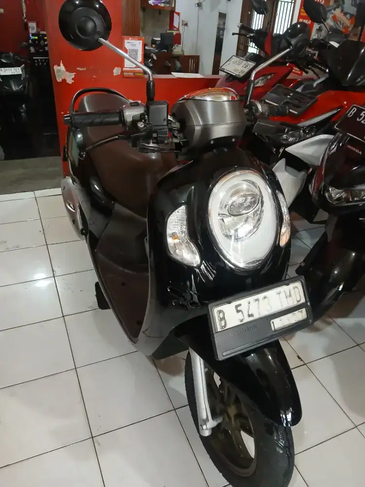 SCOOPY PRESTIGE KREDIT DP 500RIBU