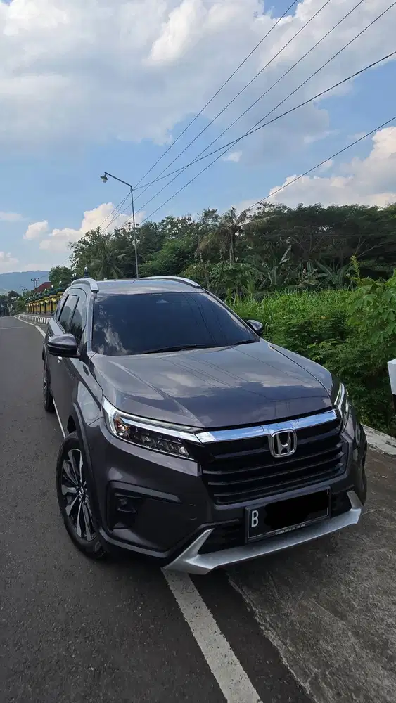 Dijual Honda BRV 2022 Prestige Honda Sensing Bekas Pribadi
