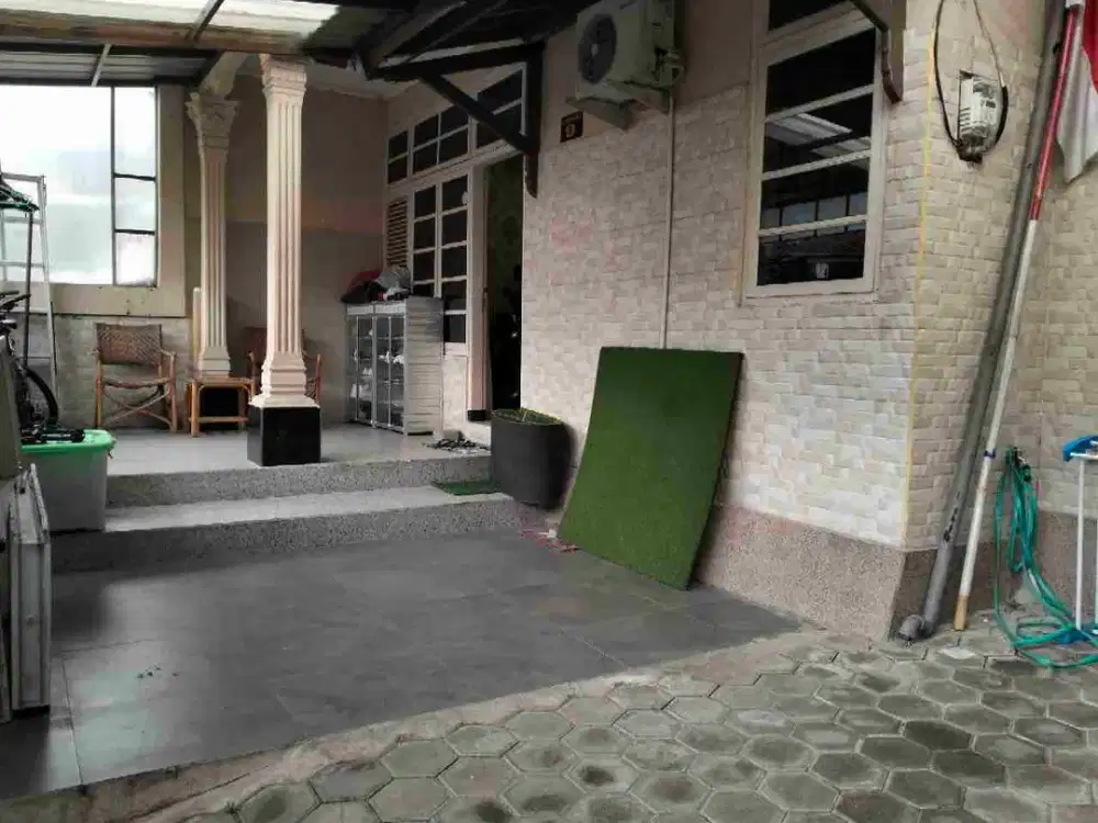 Di Jual Rumah Komplek Martanegara Dekat TSM