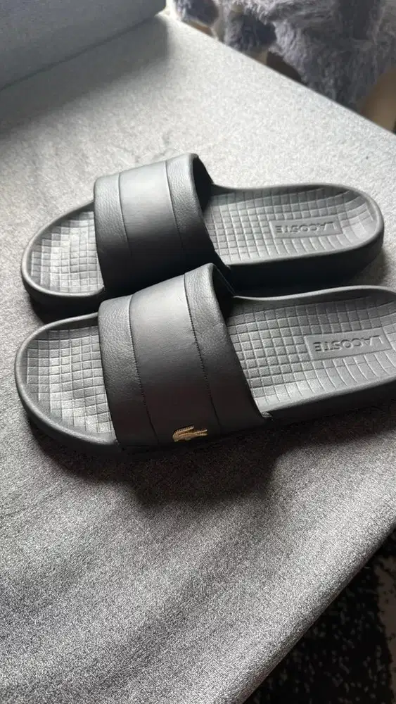 Lacoste men’s serve slide hybrid