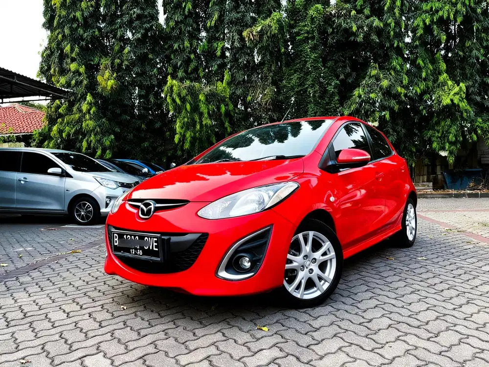 DP 20 JT MAZDA 2 R HB AT 2011 RED EDITION RARE