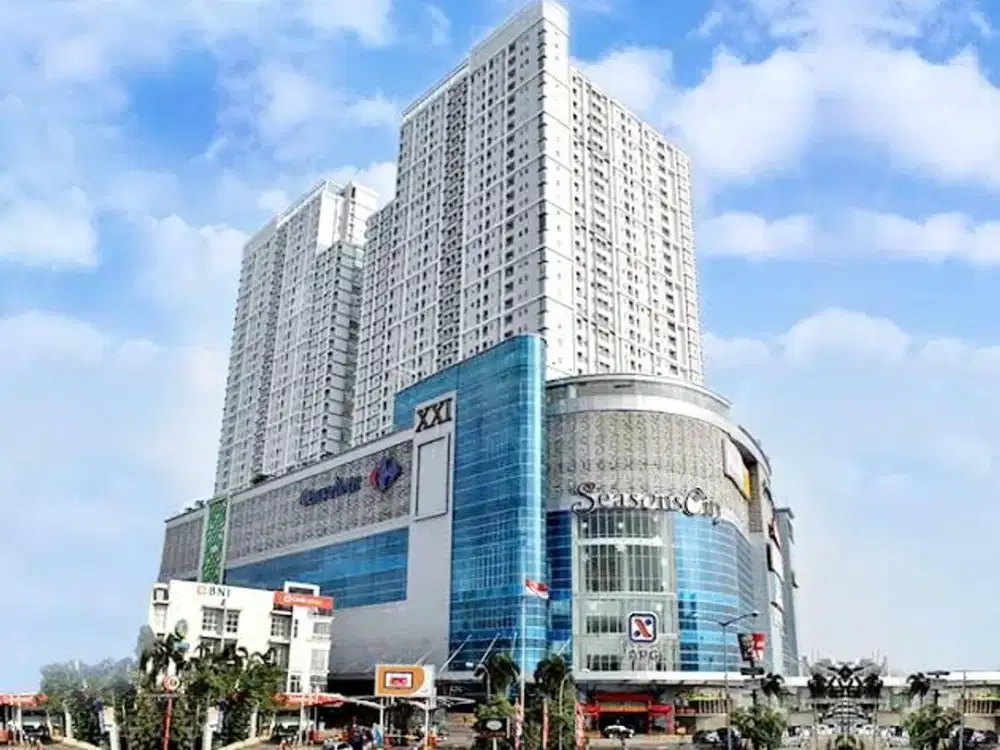 SPACE KIOS + GUDANG KAWASAN MALL SEASON CITY