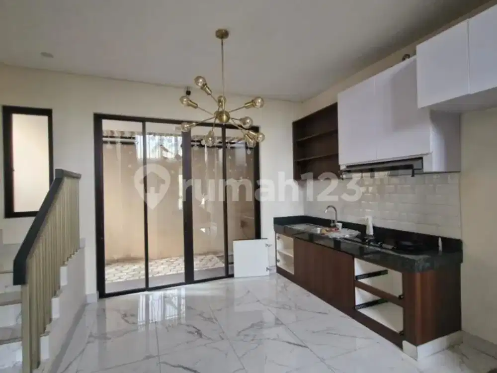 Dijual Rumah 2 Lantai Lebar 7 Cluster Asya, Jakarta Garden City, Cakung, Jakarta Timur, 030