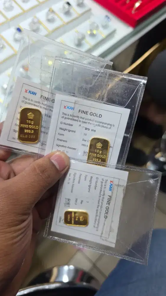 jual / beli  emas dgn harga tinggi