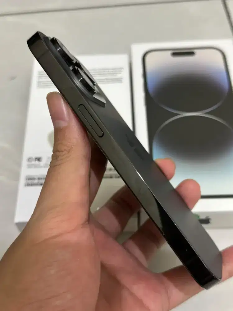 iPhone 14 Pro no minus