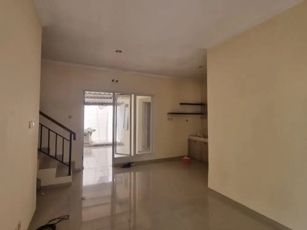 Disewakan rumah 2 lantai cluster metland menteng cakung Jakarta Timur