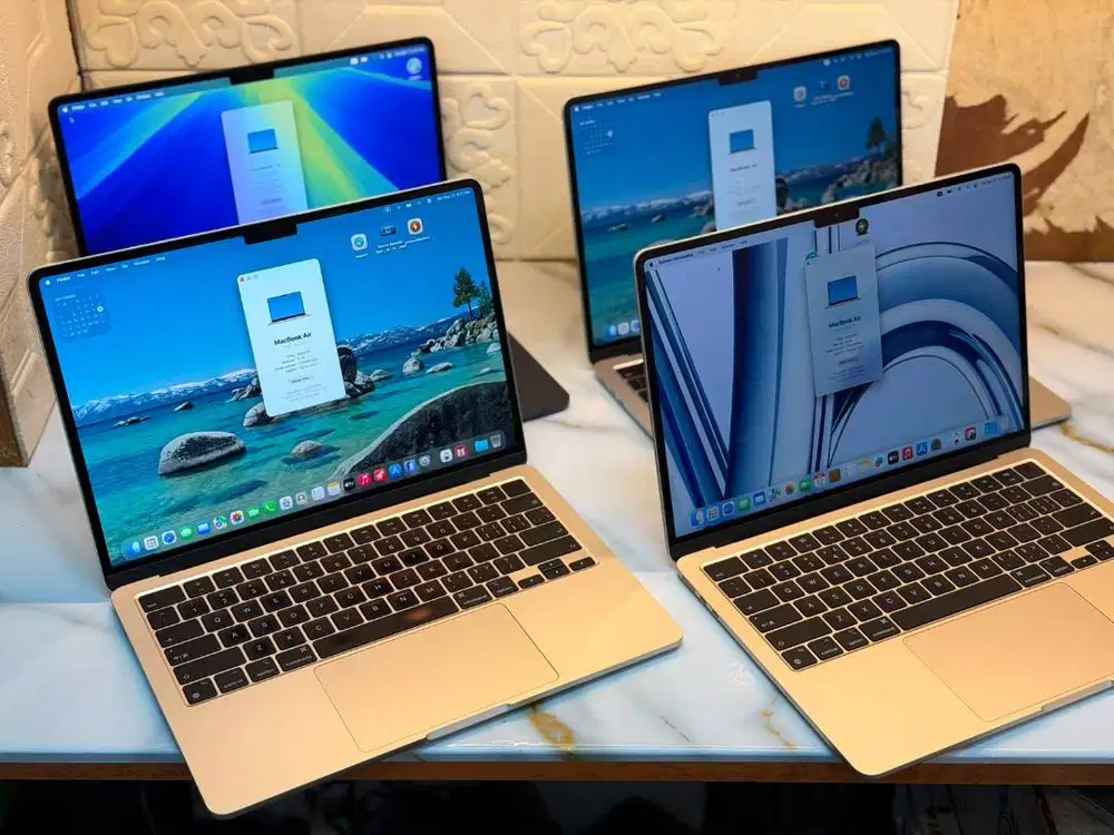 APPLE MACBOOK AIR 2023 M3 8/256 LAYAR 13 INCH *KC