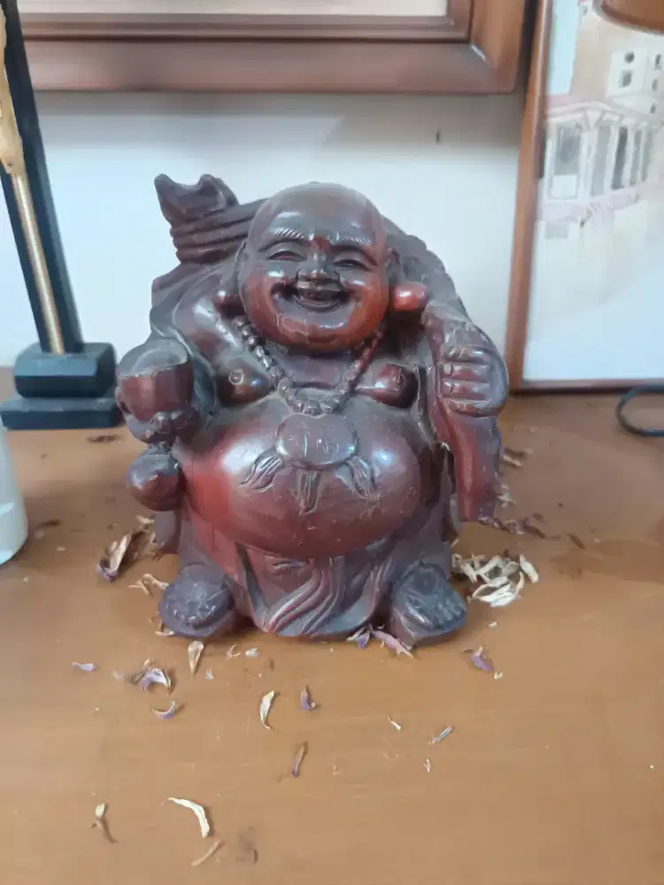 patung buddha china perut buncit