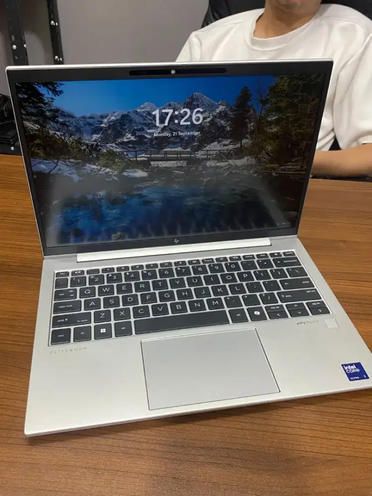 Laptop HP Elitebook 830 G11 Ultra 7 165U Seri Tertinggi 16/512 garansi