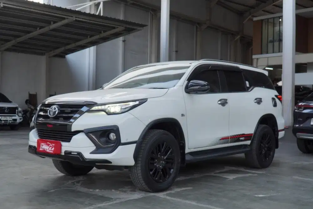FORTUNER SRZ TRD AT 2019