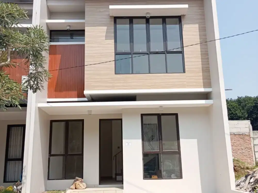 Dijual Rumah 2 Lantai Siap Huni di Leuwinanggung Tapos