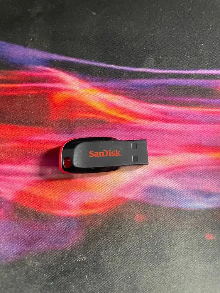 Flashdisk 32gb mulus