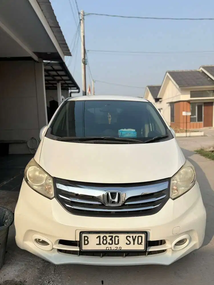 Honda Freed PSD 2013 Bensin