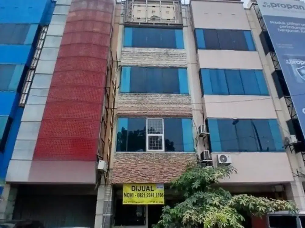 Dijual Ruko Di Pinangsia - Lippo Karawaci TangerangDijual Ruko Di Pinangsia - Lippo Karawaci Tangerang  LT: 5x20 m2 LB: 450 m2 5 Lantai PLN: 5500 watt