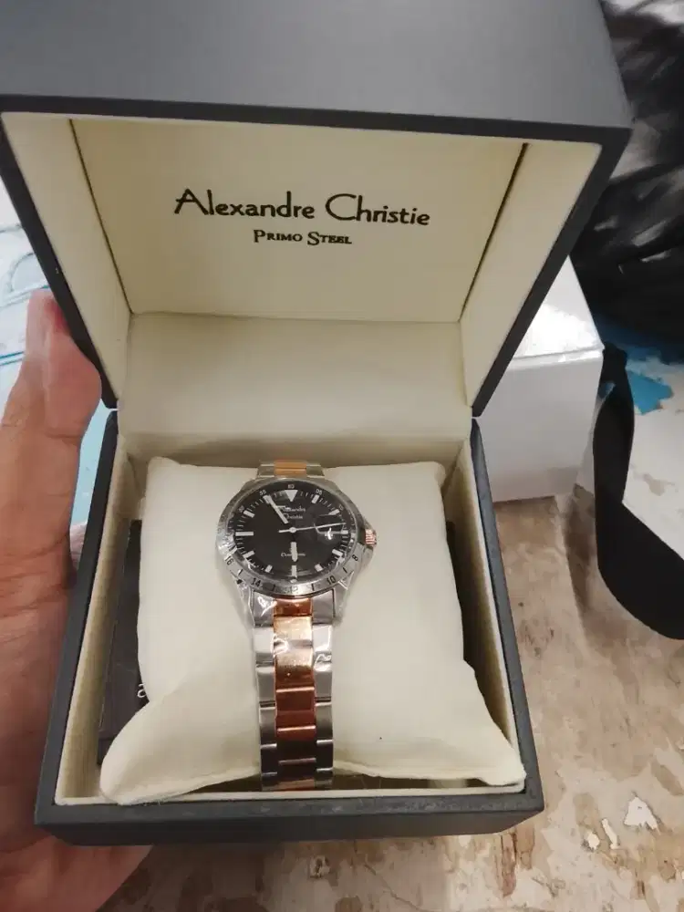 Dijual jam tangan wanita alexandre cristie