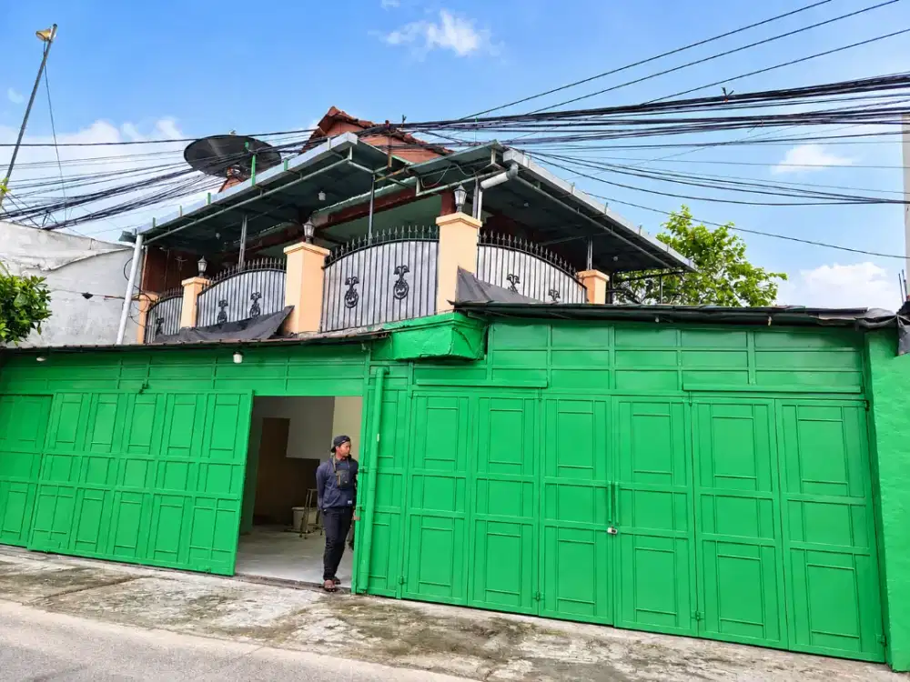 Jual Rumah 2 Lantai + Tempat usaha pinggir jalan Utama, Klapanunggal