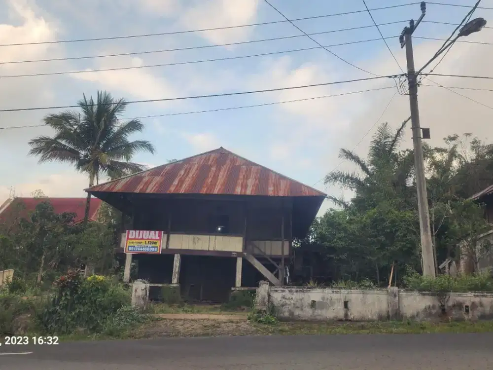 TANAH REMBOKEN 1500 M²