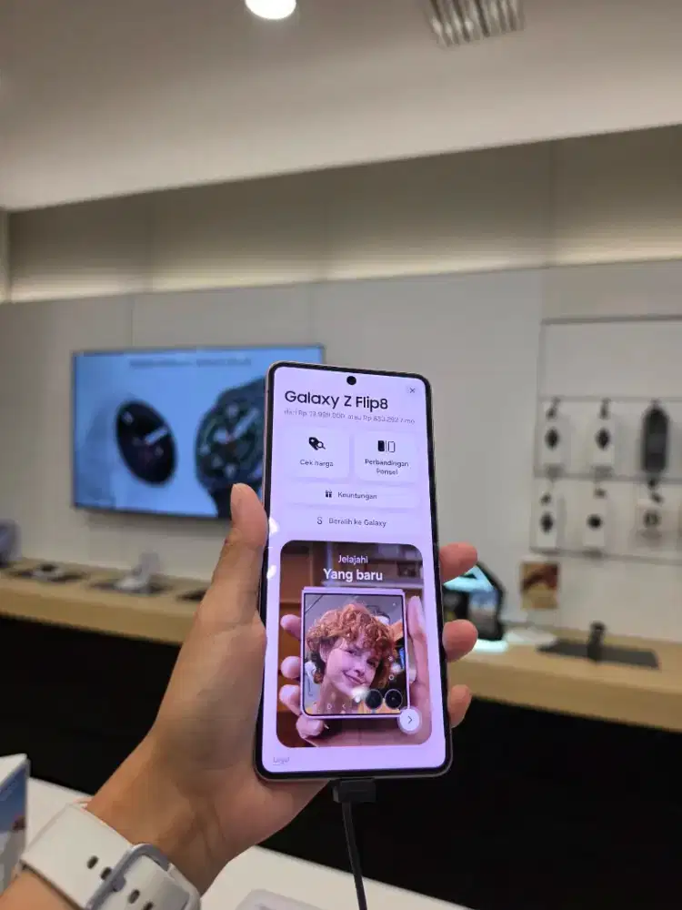 Samsung zflip8 free voucher 1.750