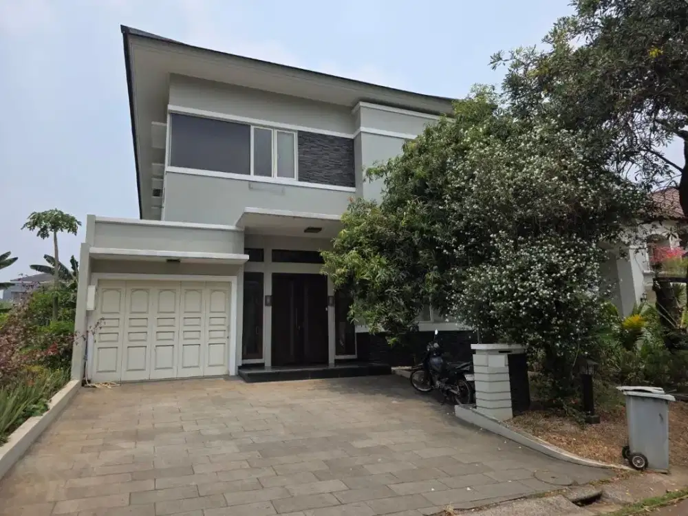 Disewakan Rumah di Danau Maninjau - Beverly Golf - Lippo Karawaci, Tangerang