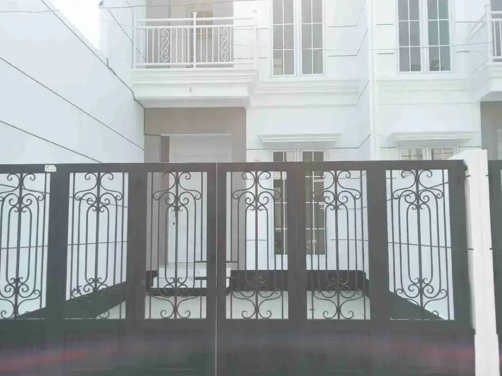 Rumah Baru 2 Lantai Fresh Siap Huni di Margahayu Raya Metro Siekarno Hatta