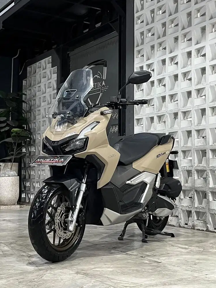 Tipe ABS!!Honda ADV 160 ABS th 2025 - Ayu Mustika