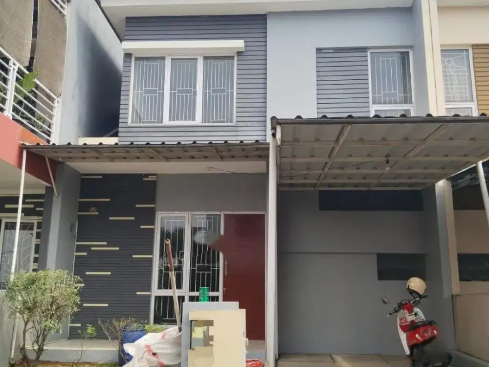 Dp. Disewakan Rumah 2 Lantai Kota Wisata Siap Huni