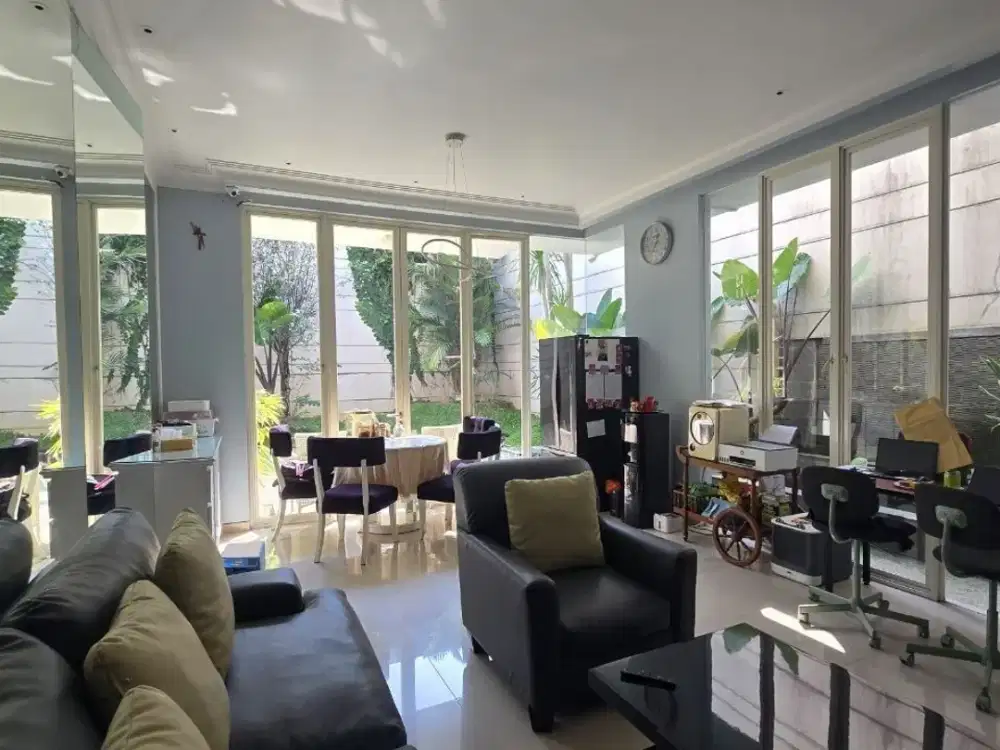 Rumah Pakuwon Indah VBR 2