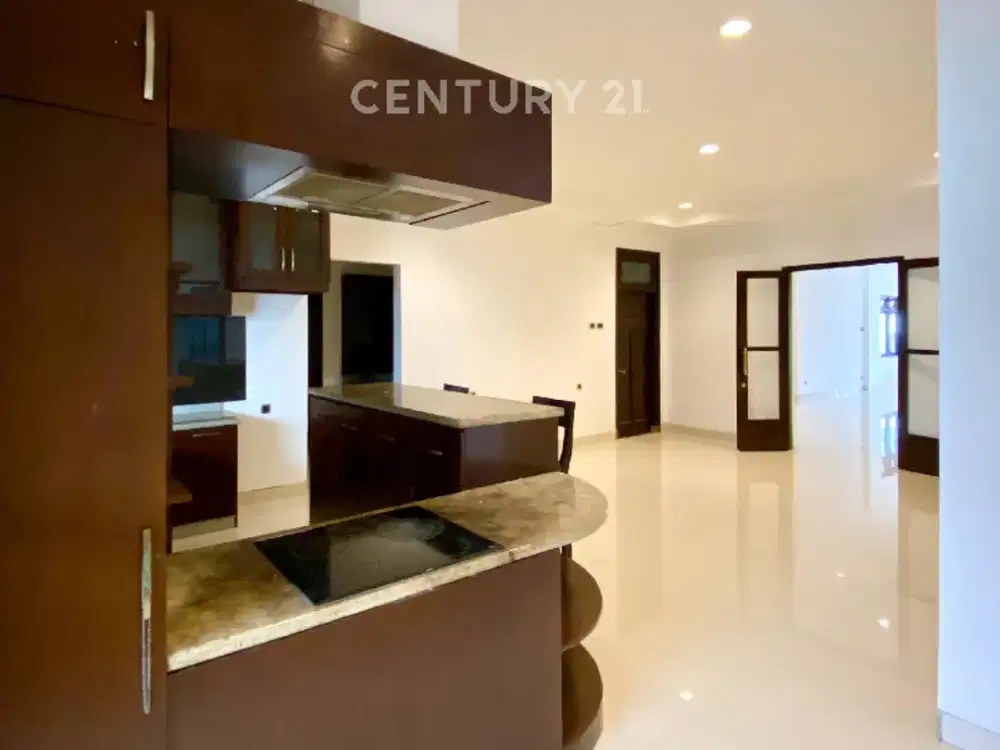 Rumah Bagus Lokasi Tenang  , Strategis Di Menteng