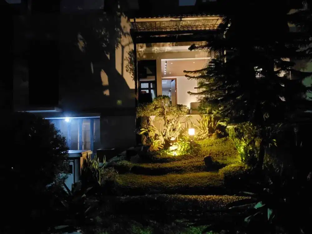 Dijual Rumah@ De Park BSD Terawat lokasi bagus harus terjual