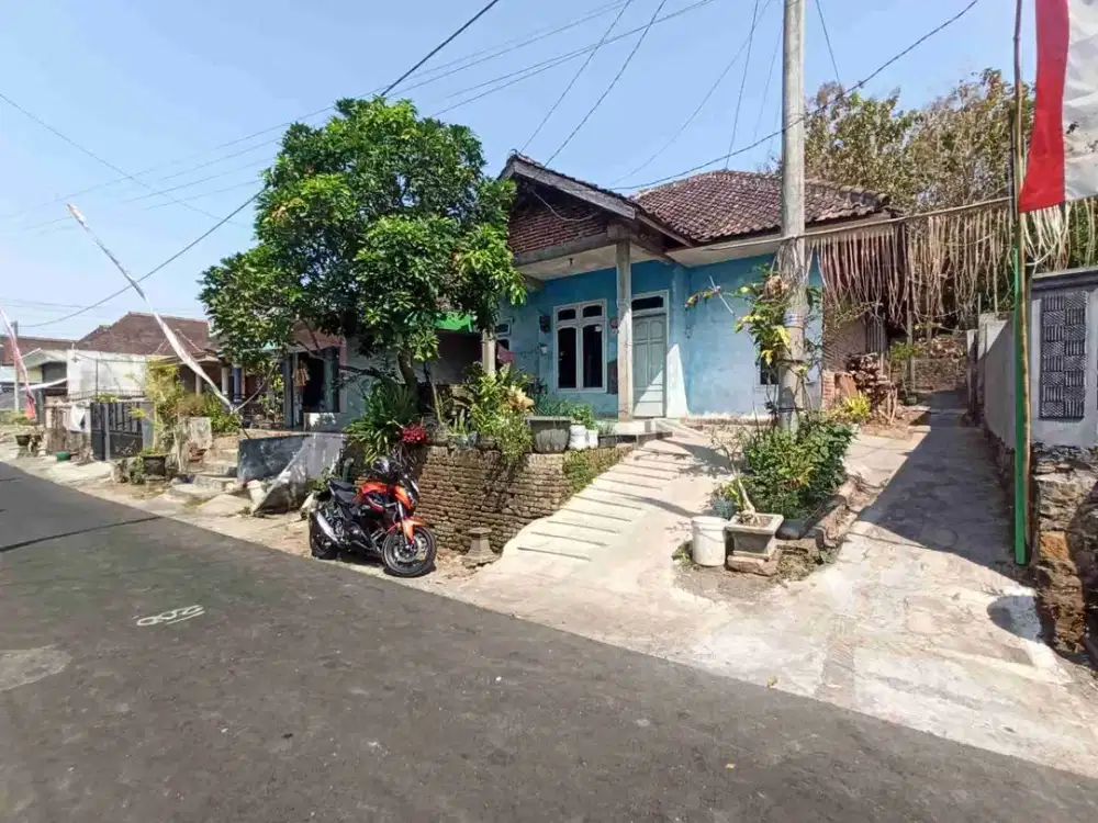DI JUAL RUMAH

KEL. : SUMBERSEKAR
KEC. : DAU
KAB  : MALANG