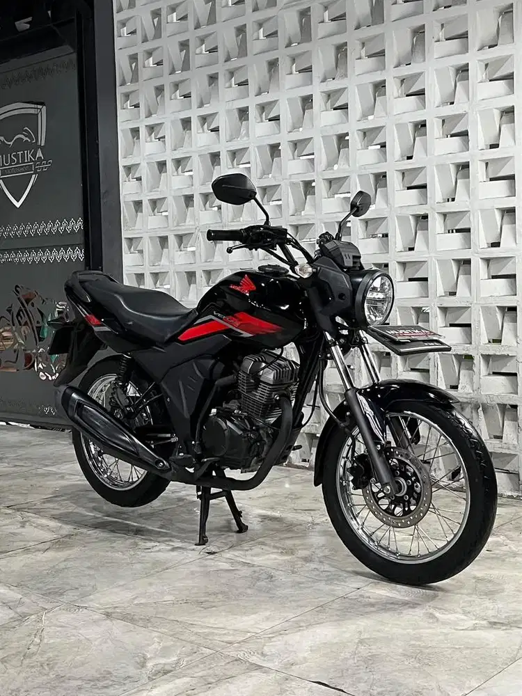 Terbatas!!Honda CB 150 Verza 150 th 2022 - Ayu Mustika