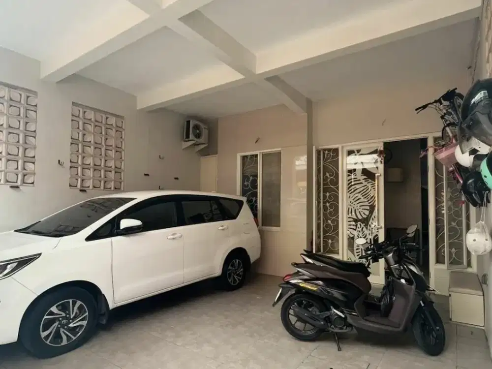 RUMAH PLOSO TIMUR Minimalis, Siap Huni