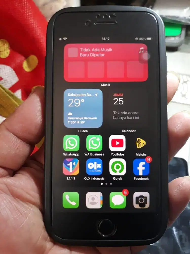 iphone 7 32 gn hitam