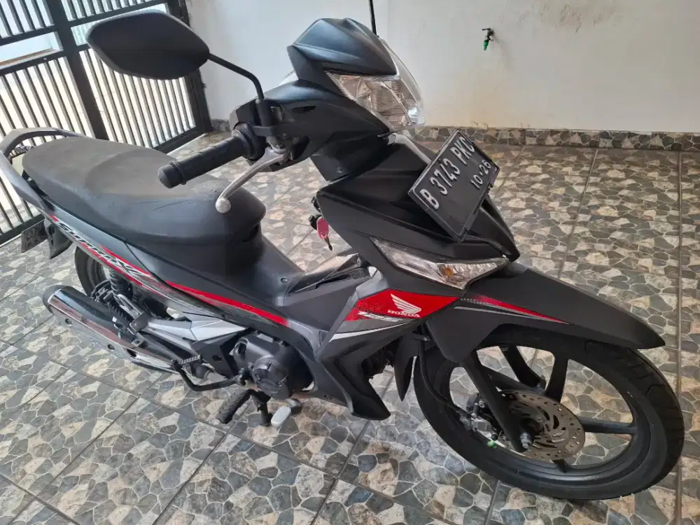 Pajak 10/2026 DKI km67rb, honda supra x 125 R CW DD charger 2021 mulus