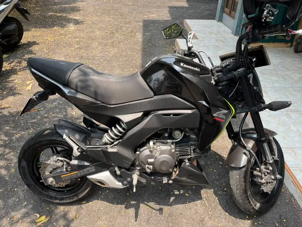 Kawasaki Z-125 Pro Hitam Full Original