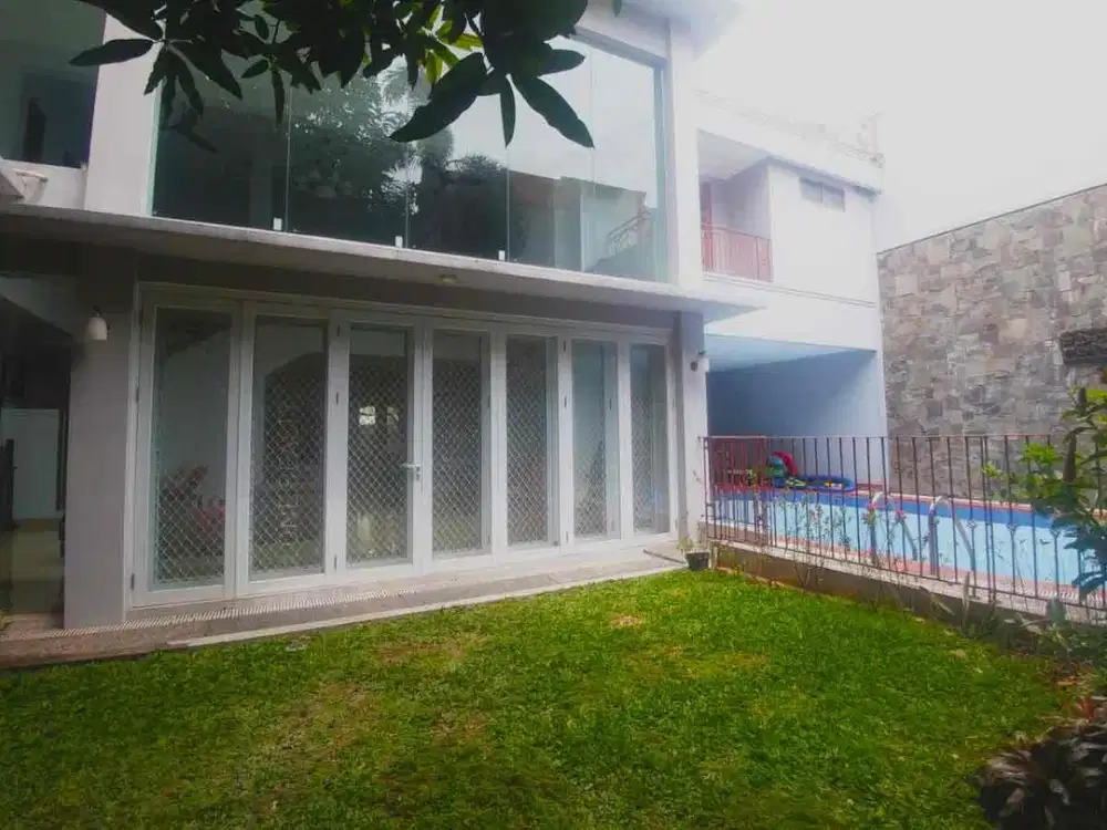 Jual cepat Rumah elite Jl dukuh patra kuningan Jakarta Selatan Di Jual Rumah Patra Kuningan Jakarta