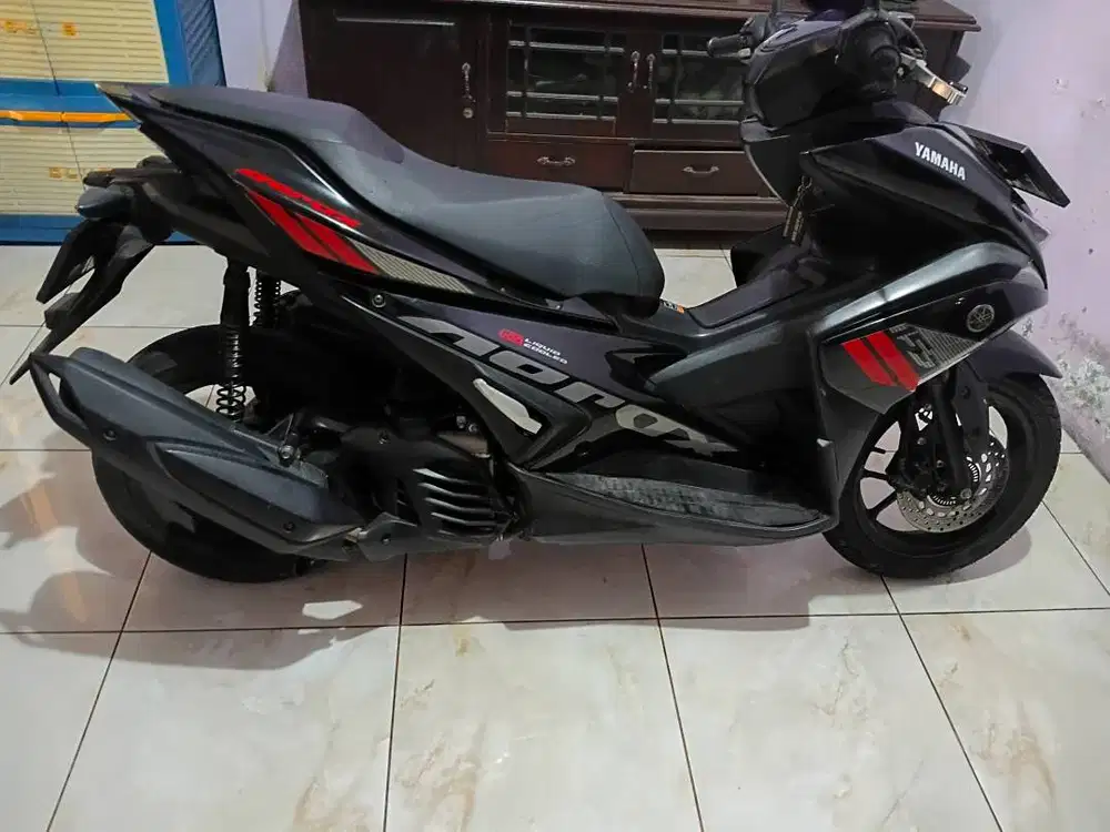 Aerox Hitam 2017