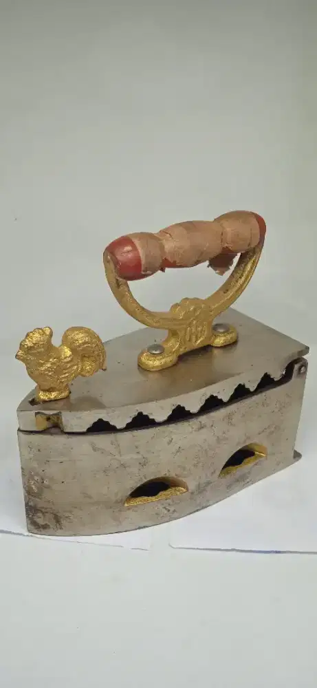 SETRIKA ARANG JADUL