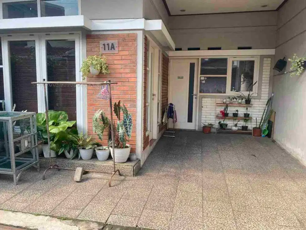 Rumah Terawat LT 84 Siap Huni Di Antapani Bandung harga 700 juta