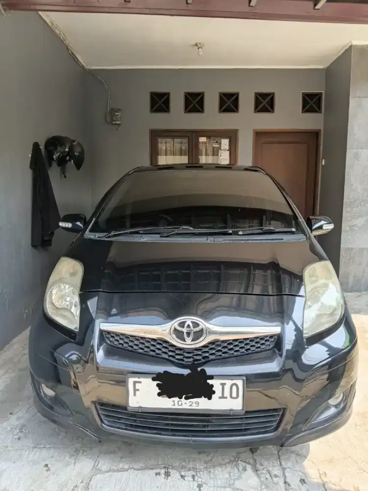 Yaris e matic 2010