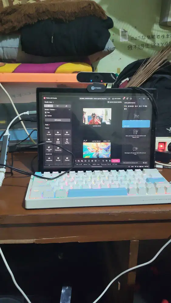 Thinkpad x1 tablet gen 3 (laptop touchscreen) i5 gen 8, RAM 8 SSD 256