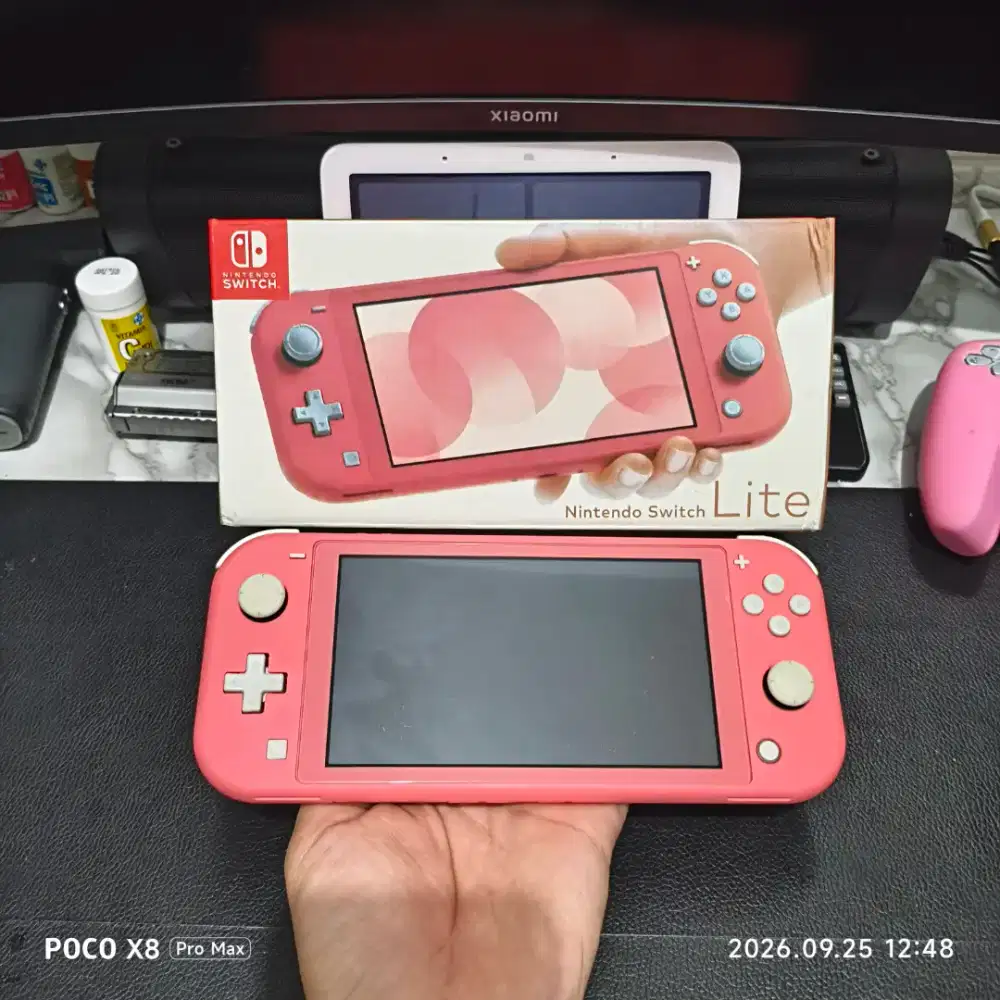 Nintendo Switch Lite Coral Pink Mulus Normal